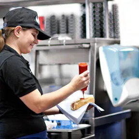 Kéztörlo adagoló hajtogat. türk/feh. / 3.