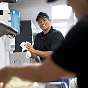 Kéztörlo adagoló Belsomag  türk/feh / 4.